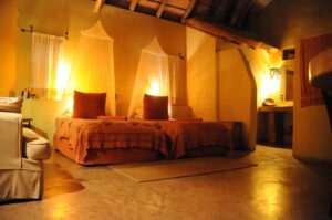 Sunway Botswana Maun Croc Camp room a (Bruce Taylor) (Medium)